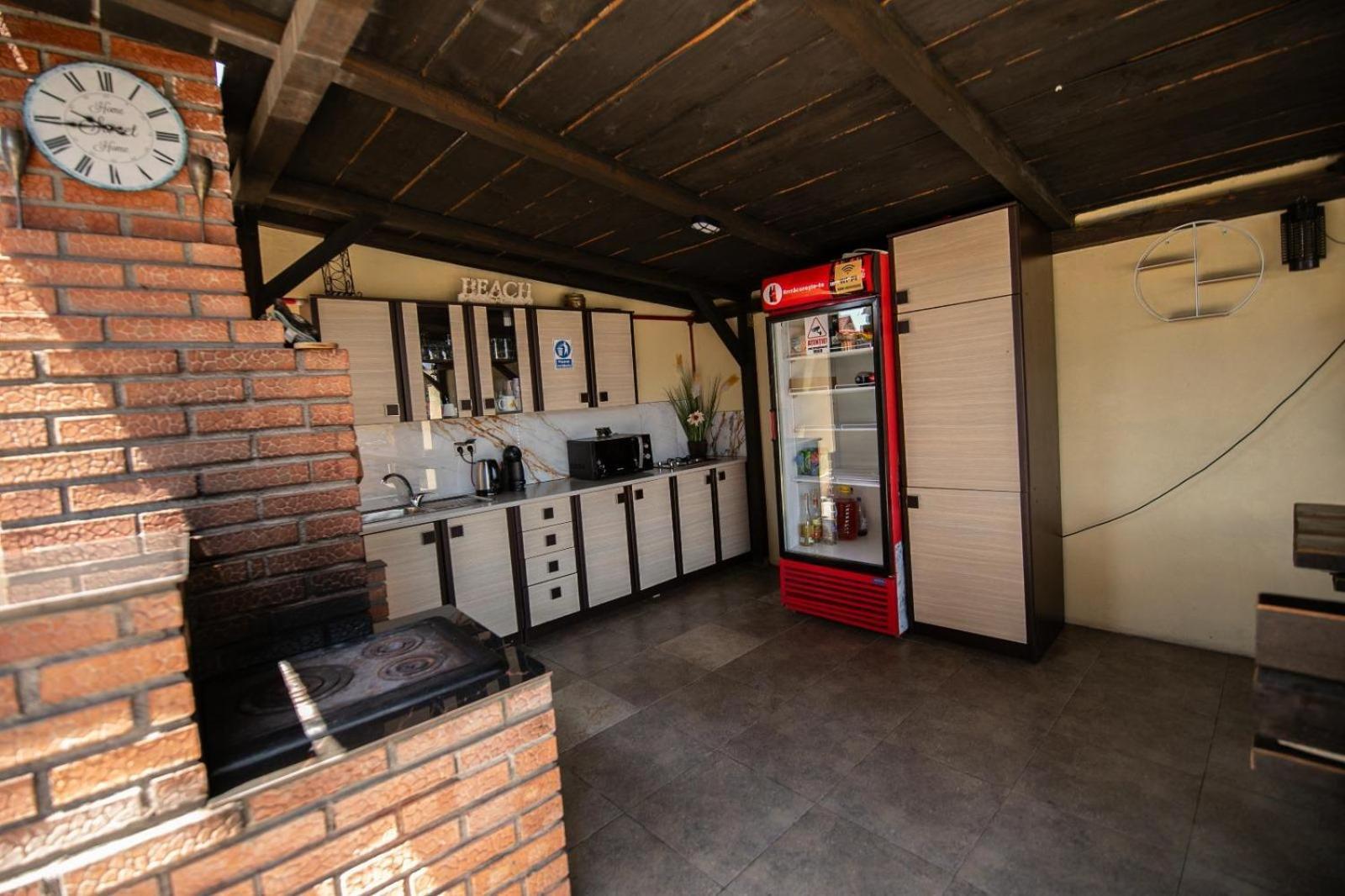 Hotel Casa Jessi à Două Mai Extérieur photo